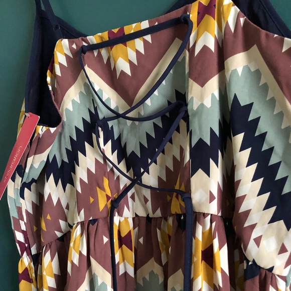 Aztec Print Dress in beautiful muted colors - Picture 6 of 7